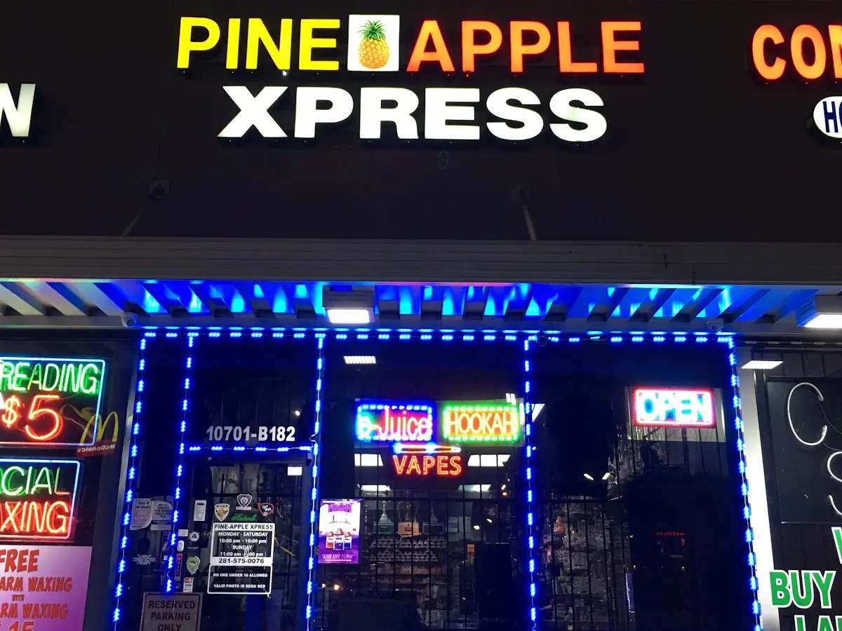 Image of Pineapple Xpress Smoke Shop Houston